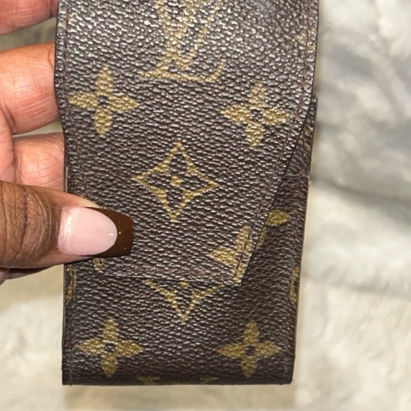 Louis Vuitton Pouch - Picture 11 of 11